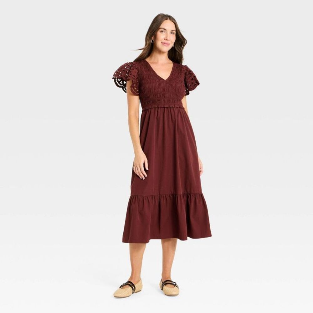 Open Box - Universal Thread - Women's Flutter Short Sleeve Smocked Mi Maroon